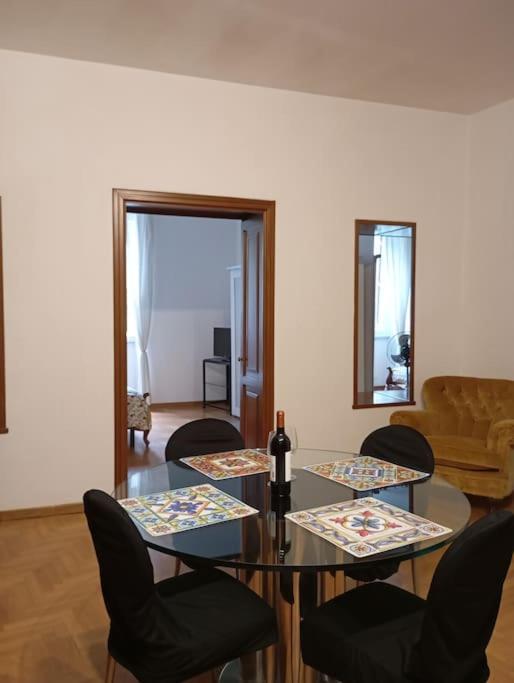 Intero Centro Apartment Rom
